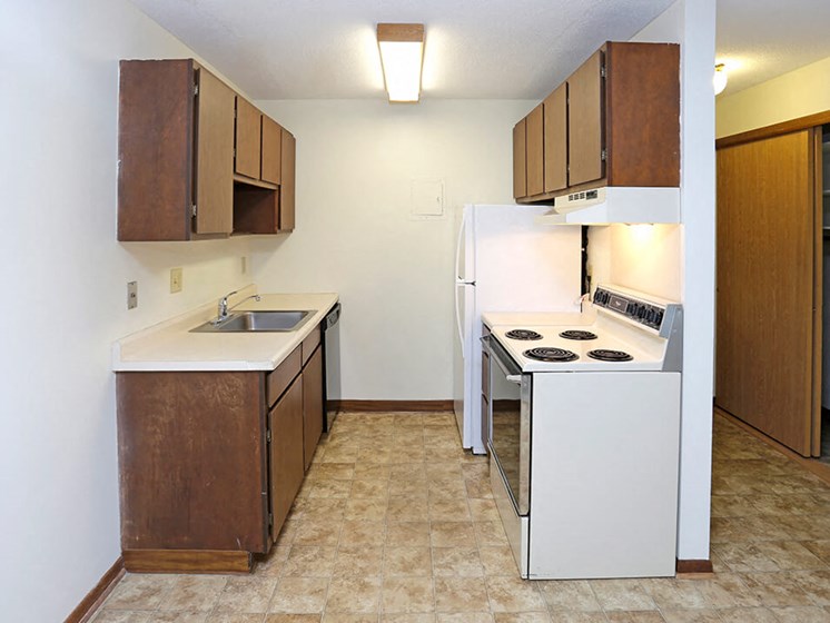 spacious kitchen at ROchester MN apts